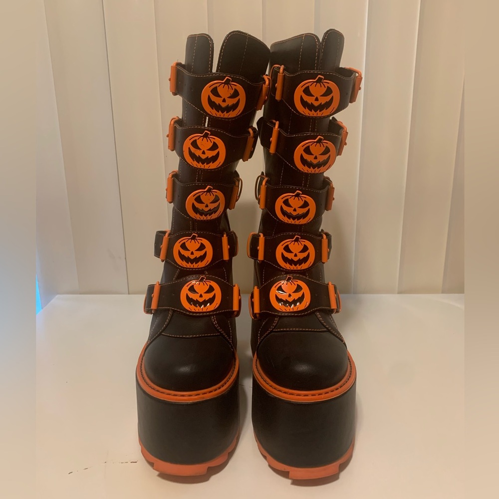 YRU Dune Jack-O-Lantern Platform Shoes